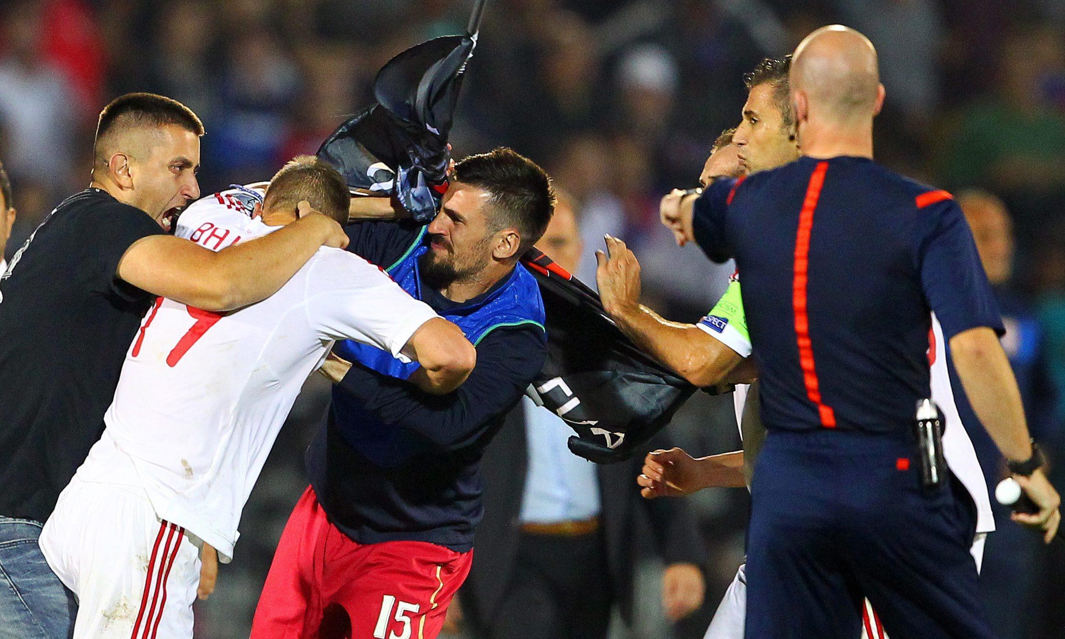 Droni e scontri in Serbia – Albania: vittoria a tavolino per gli albanesi