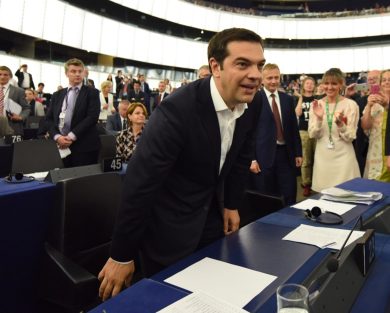 Grecia: ecco i tagli di Tsipras