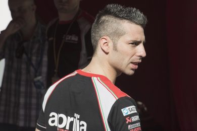 Melandri e Aprilia, il divorzio è ufficiale. E’ finita l’agonia