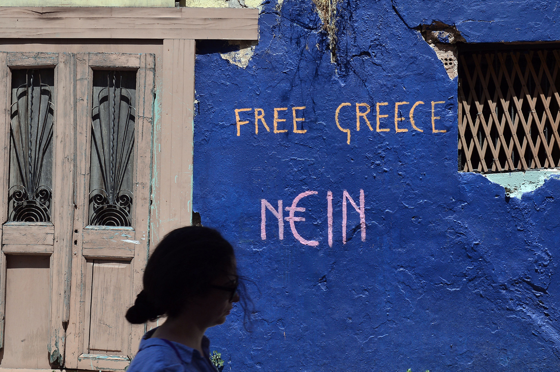 Grecia, il NYT: unica soluzione, cancellare il debito