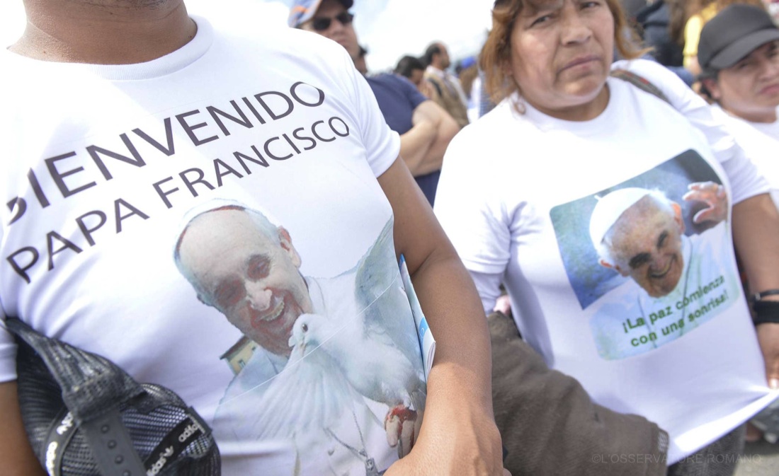 Il Papa lascia l’Ecuador e i movimenti per i diritti civili gli dicono grazie