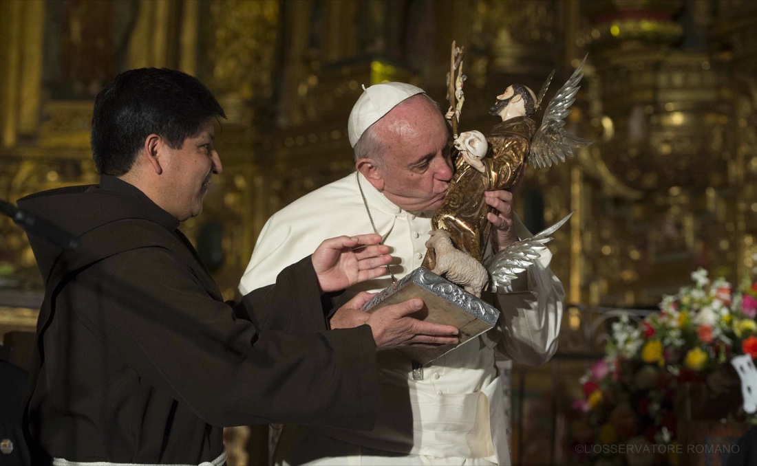 Il Papa lascia l’Ecuador e i movimenti per i diritti civili gli dicono grazie