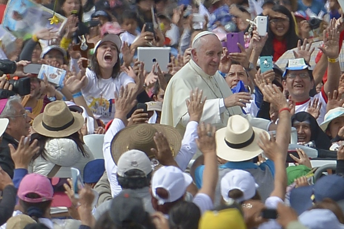 Il Papa lascia l’Ecuador e i movimenti per i diritti civili gli dicono grazie