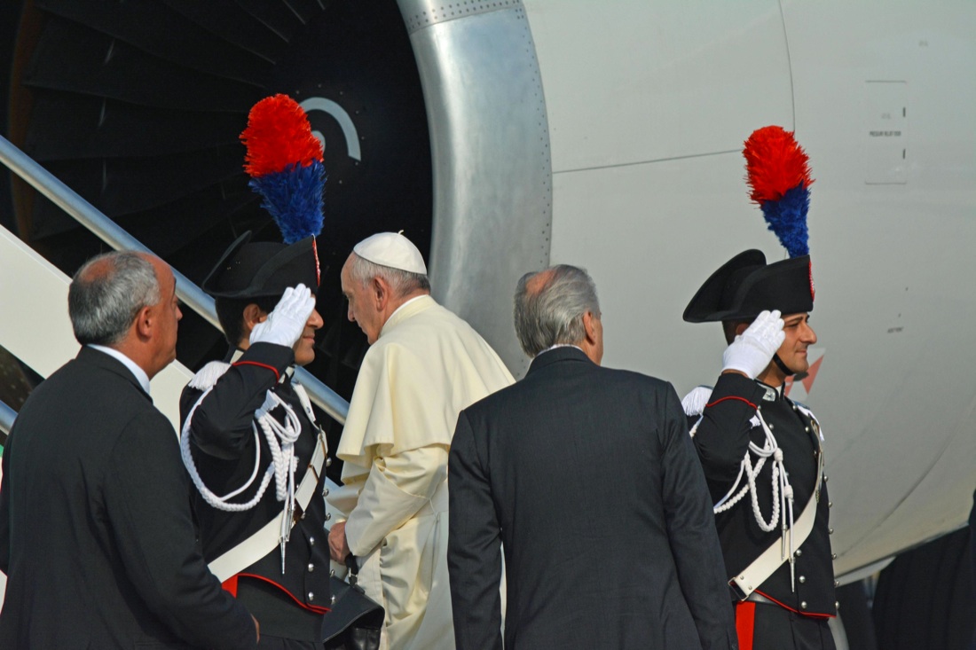 Il Papa lascia l’Ecuador e i movimenti per i diritti civili gli dicono grazie