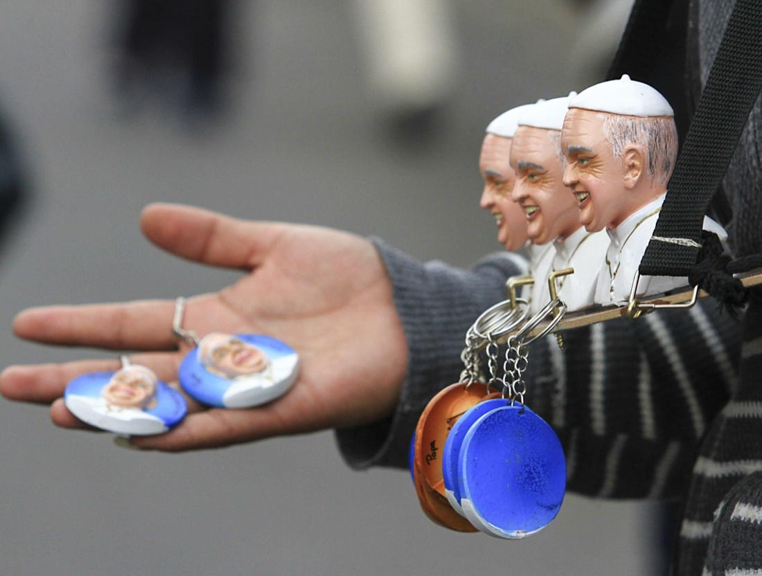 “Basta saccheggiare l’ambiente”, l’appello del Papa dall’Ecuador