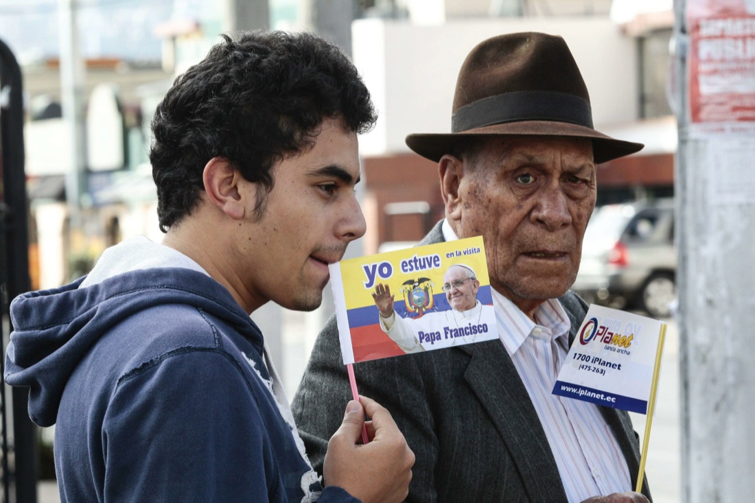 “Basta saccheggiare l’ambiente”, l’appello del Papa dall’Ecuador
