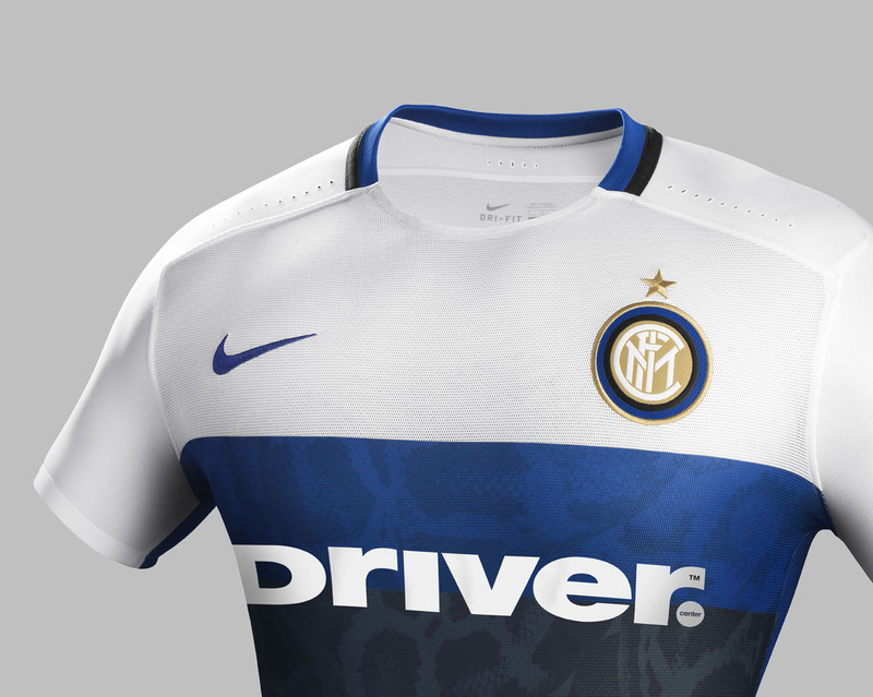 Inter, ecco la seconda maglia 2015/2016 con un altro sponsor