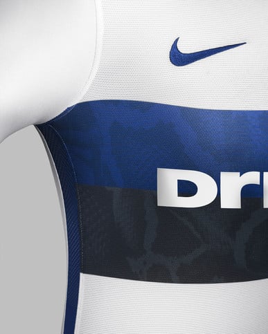 Inter, ecco la seconda maglia 2015/2016 con un altro sponsor