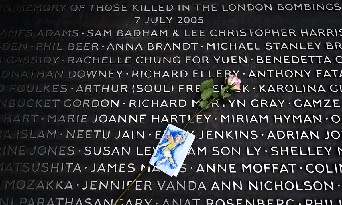 Londra ricorda le vittime del 7 luglio 2005 – Foto
