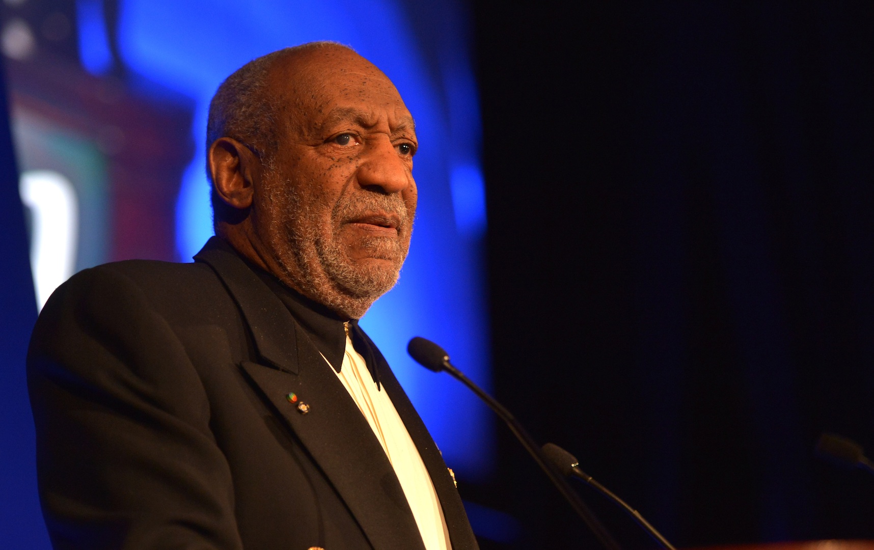 Bill Cosby: “Drogai alcune donne per abusare di loro” Bill Cosby: “Drogai alcune donne per abusare di loro”