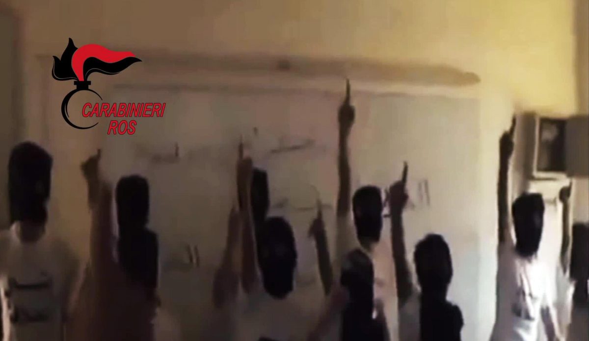 Galleria foto 'Terrorismo, il manuale del jihadista mediatico' - foto 7