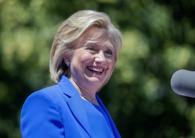 Hillary Clinton risponde a un ragazzino gay: “Avrai un futuro straordinario”