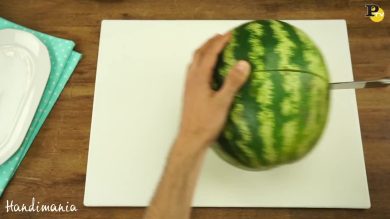 Ecco come tagliare l’anguria e servirla