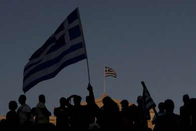 Grecia: vince il “no” (e si dimette Varoufakis)