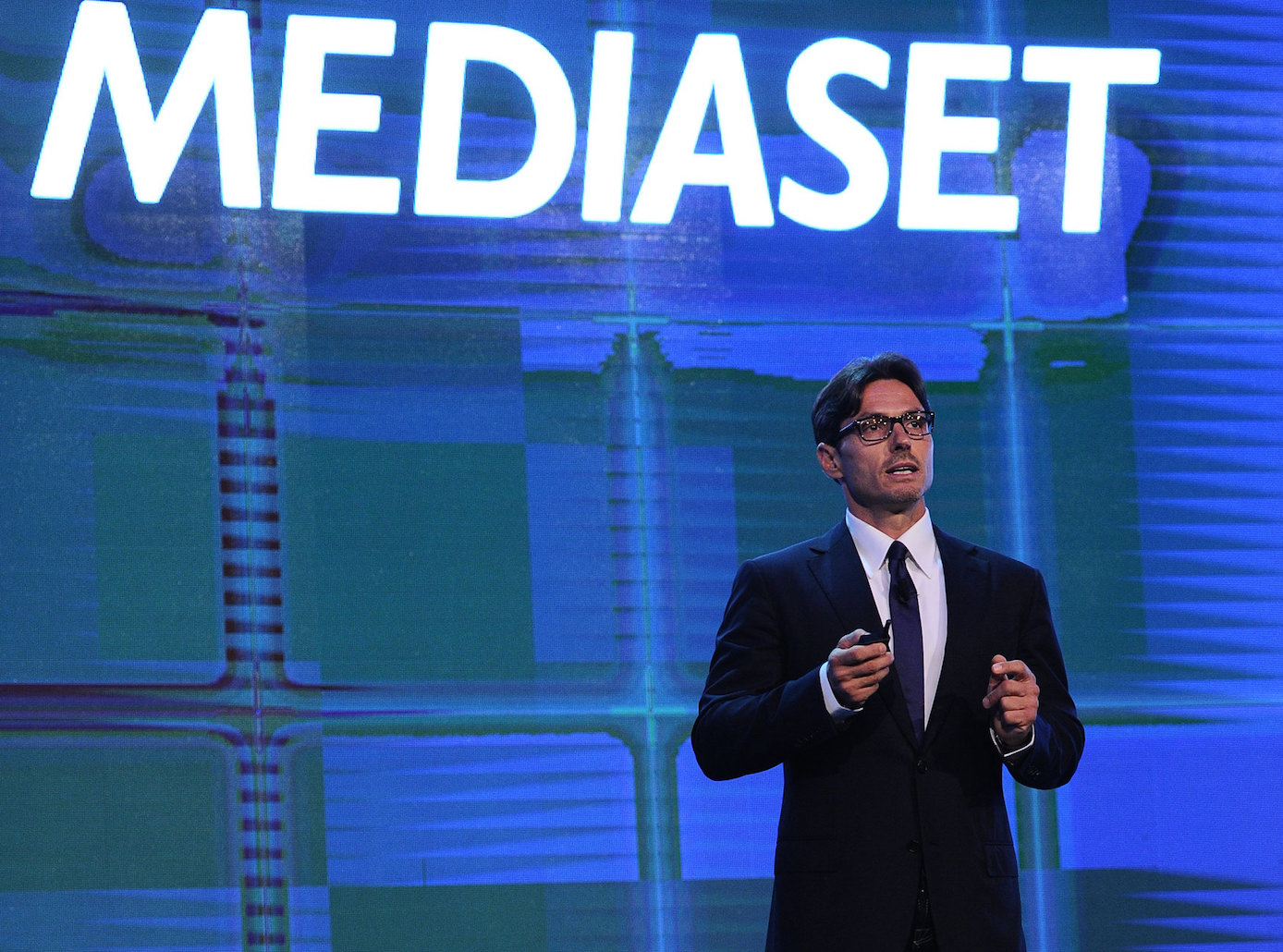 Palinsesti Mediaset 2015-2016: tutte le novità sulla fiction e gli show Palinsesti Mediaset 2015-2016: tutte le novità sulla fiction e gli show
