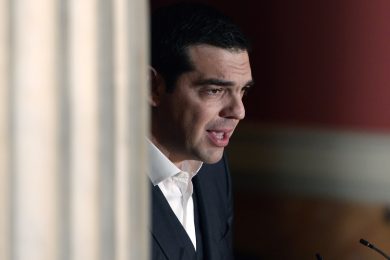 Il testo della lettera di Tsipras ai creditori: “Accetto le vostre condizioni”