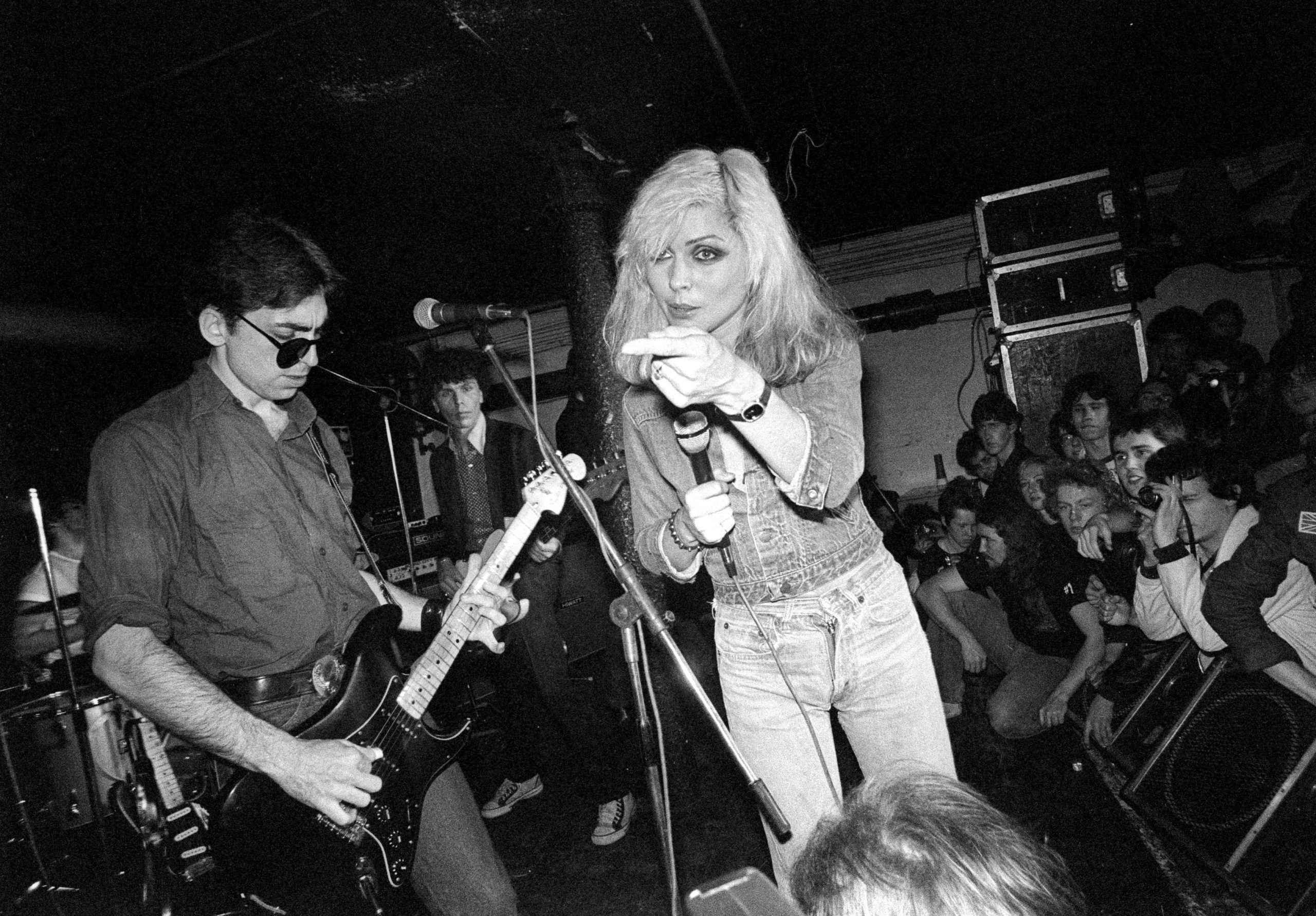 Debbie Harry festeggia i 70 anni: le 5 canzoni cult dei Blondie