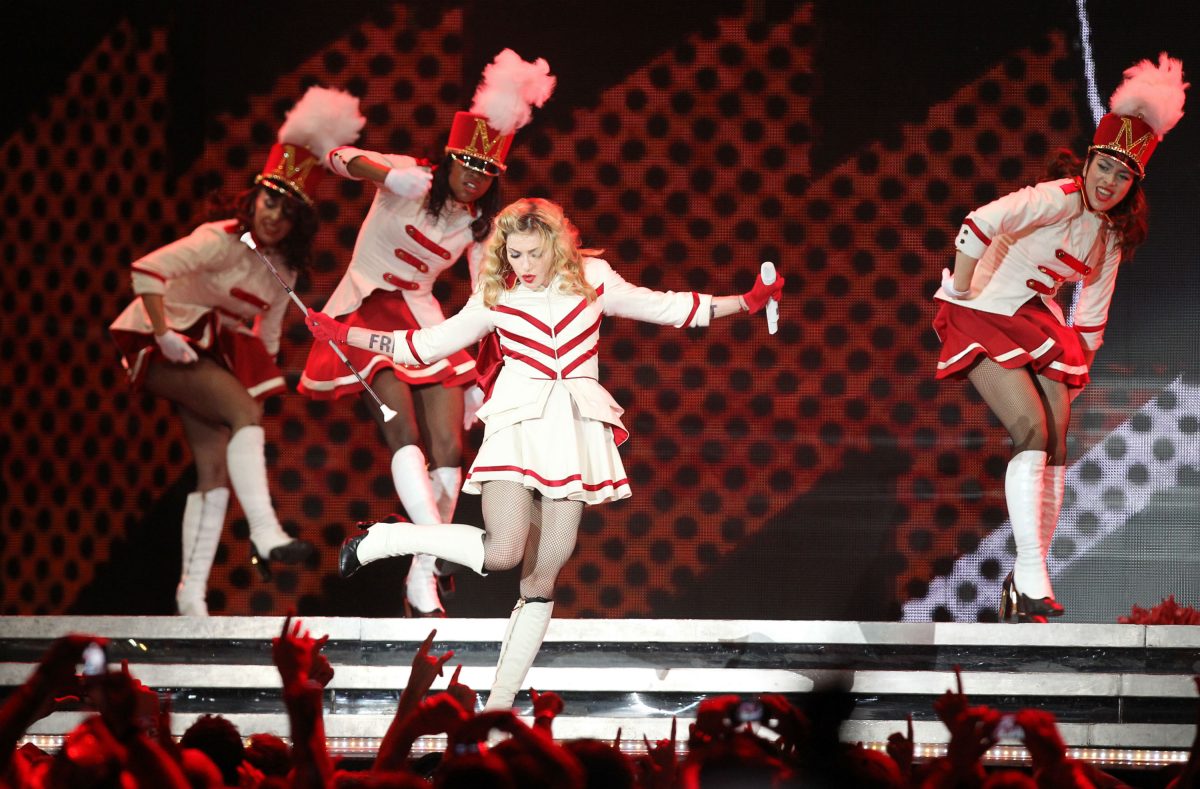 Galleria foto 'Madonna come Kim Kardashian' - foto 4