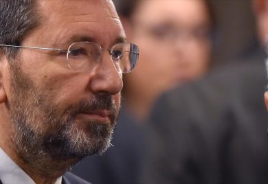 Marino senza poteri e romani senza sindaco