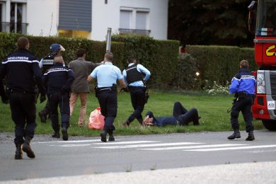 Francia, sparatoria in un campo nomadi: 4 morti