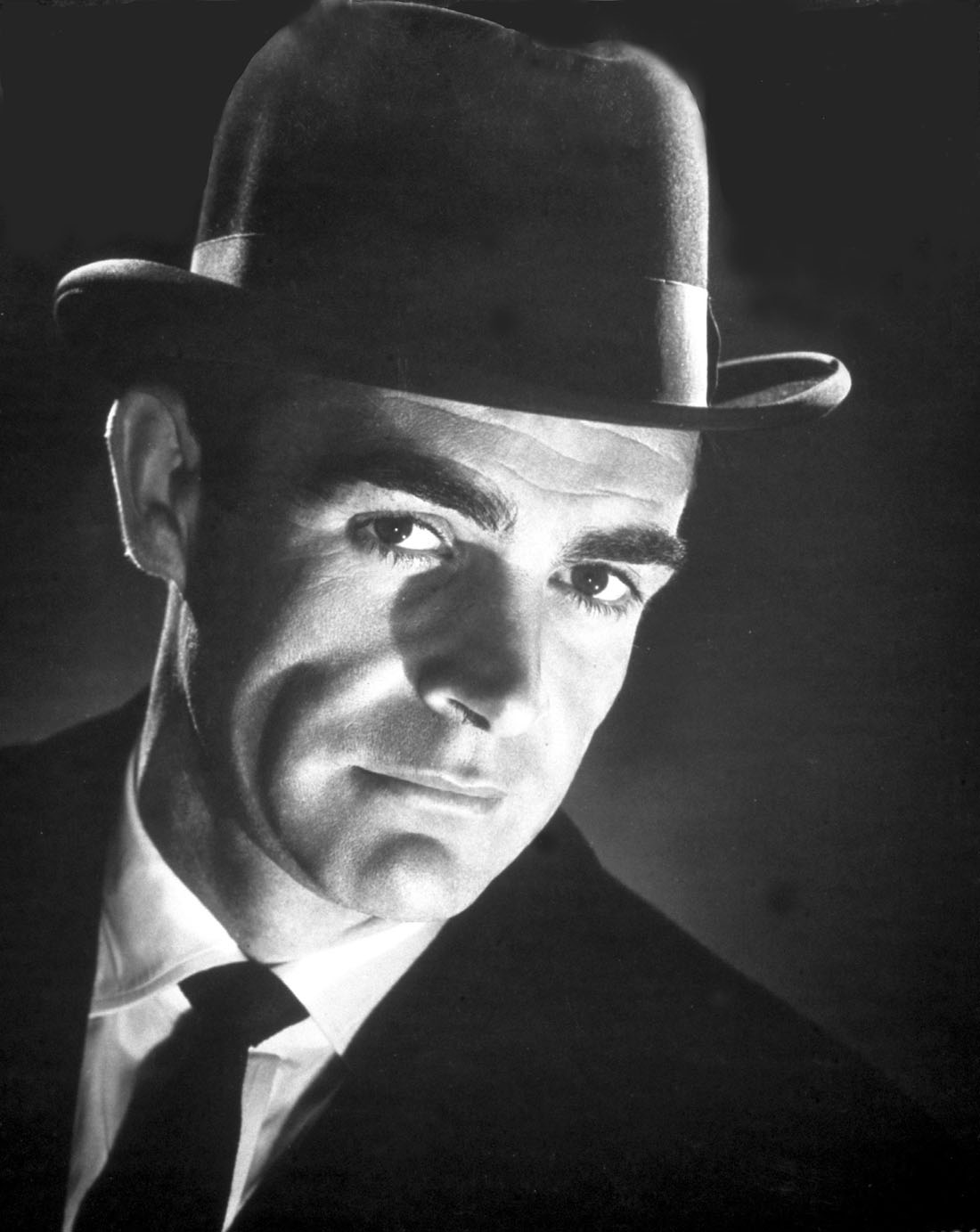 Sean Connery, 85 anni per il primo fascinoso 007 – Foto