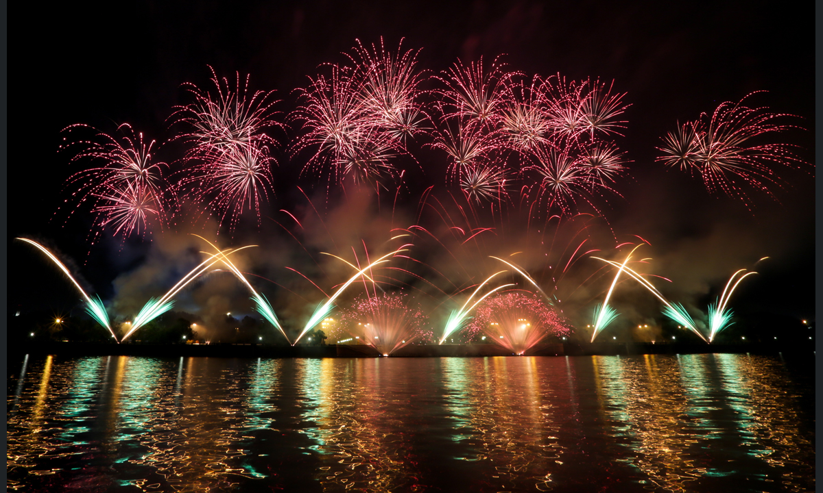 Fuochi d’artificio: a Mosca il Festival internazionale