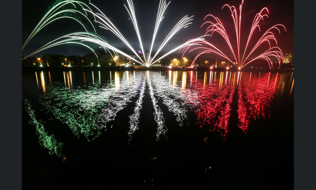 Fuochi d’artificio: a Mosca il Festival internazionale