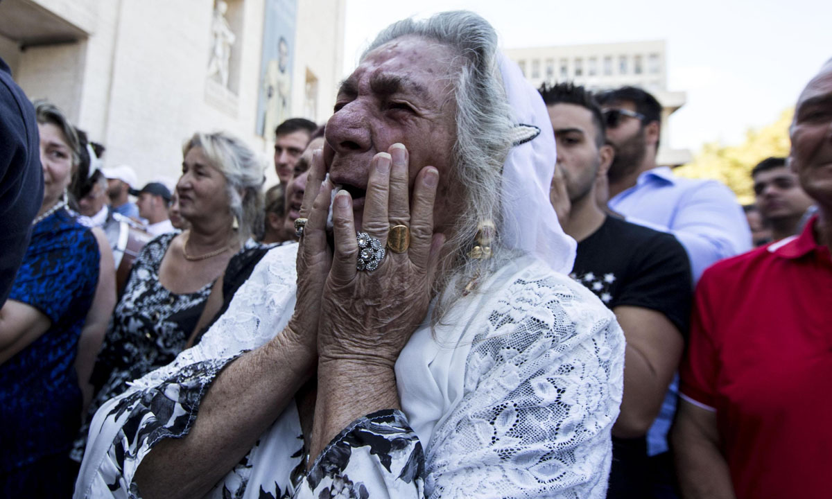 Funerali da Padrino del boss Casamonica, scoppia la polemica – Foto