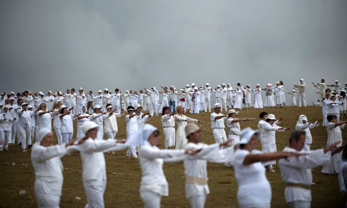 Bulgaria, la Fratellanza bianca in preghiera