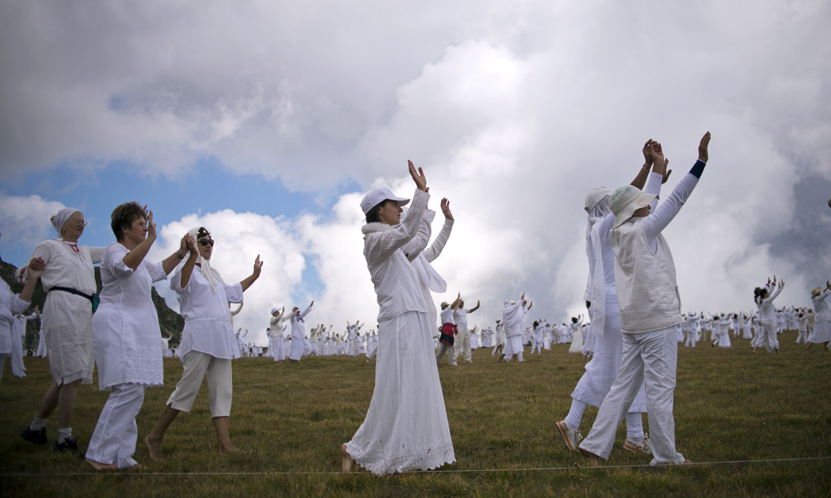 Bulgaria, la Fratellanza bianca in preghiera