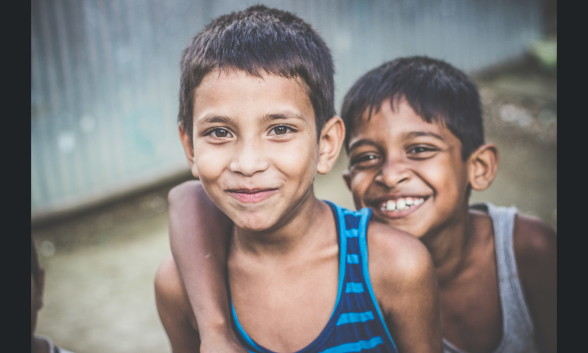 Bangladesh, i sorrisi dei bambini