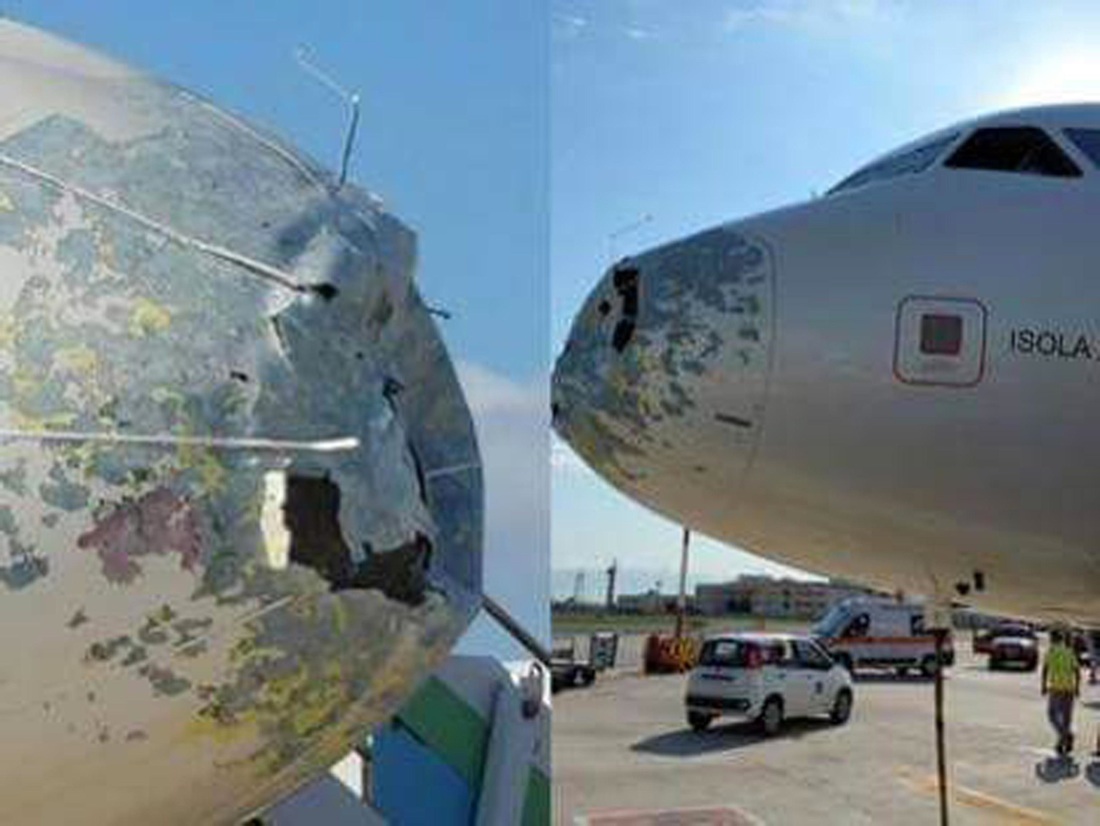 Paura sul volo Roma Milano, un fulmine colpisce l’aereo Paura sul volo Roma Milano, un fulmine colpisce l’aereo