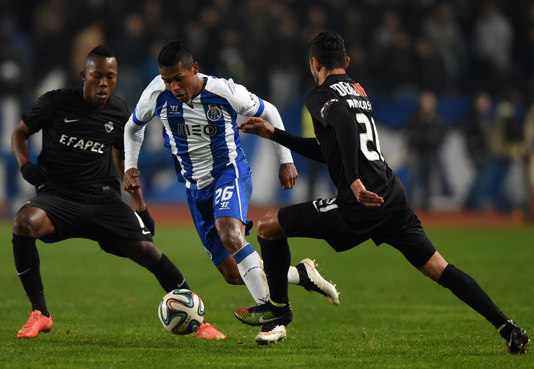 Alex Sandro alla Juventus: ecco perché sarebbe un affare da prima pagina Alex Sandro alla Juventus: ecco perché sarebbe un affare da prima pagina