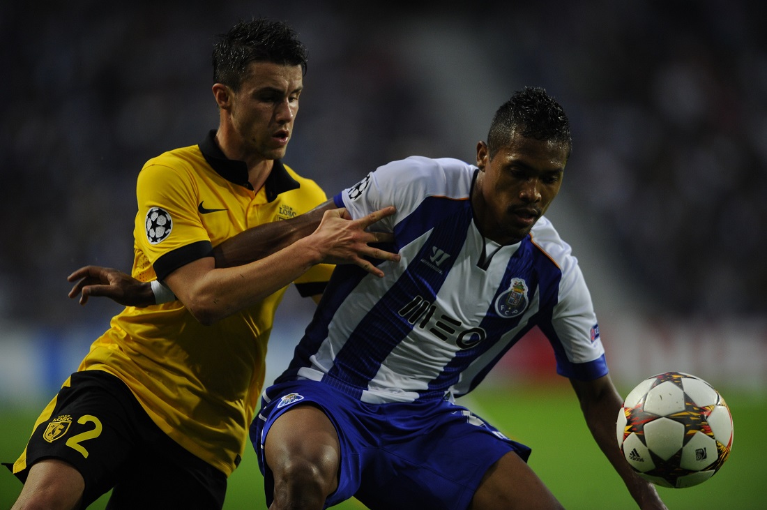 Alex Sandro alla Juventus: ecco perché sarebbe un affare da prima pagina Alex Sandro alla Juventus: ecco perché sarebbe un affare da prima pagina