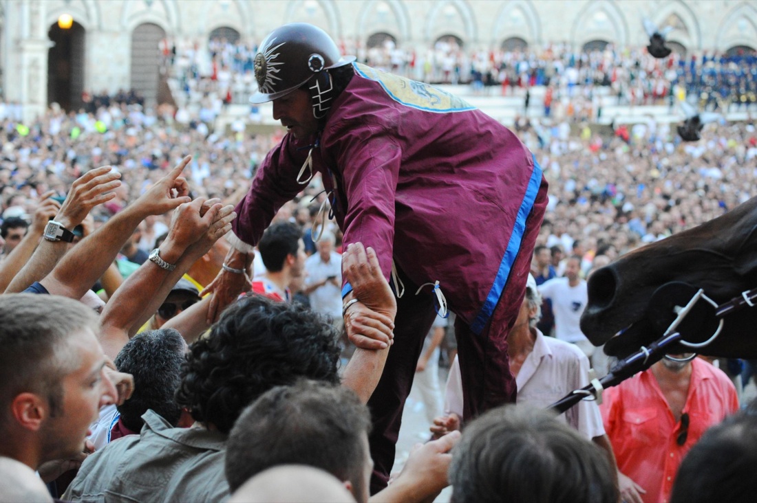 Palio di Siena, vince la Selva Palio di Siena, vince la Selva