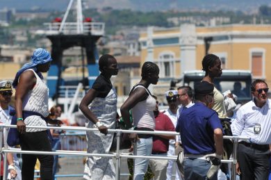 Immigrazione: a Catania i superstiti della strage di Ferragosto