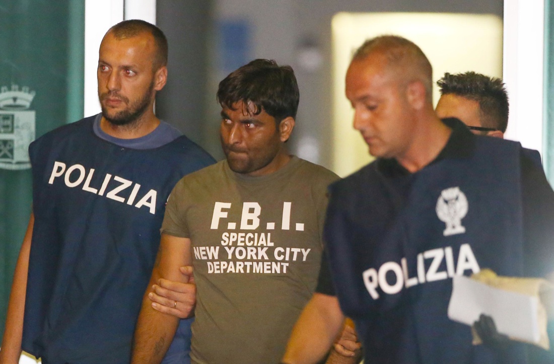 Sparatoria a Brescia, i killer dei due coniugi hanno confessato Sparatoria a Brescia, i killer dei due coniugi hanno confessato