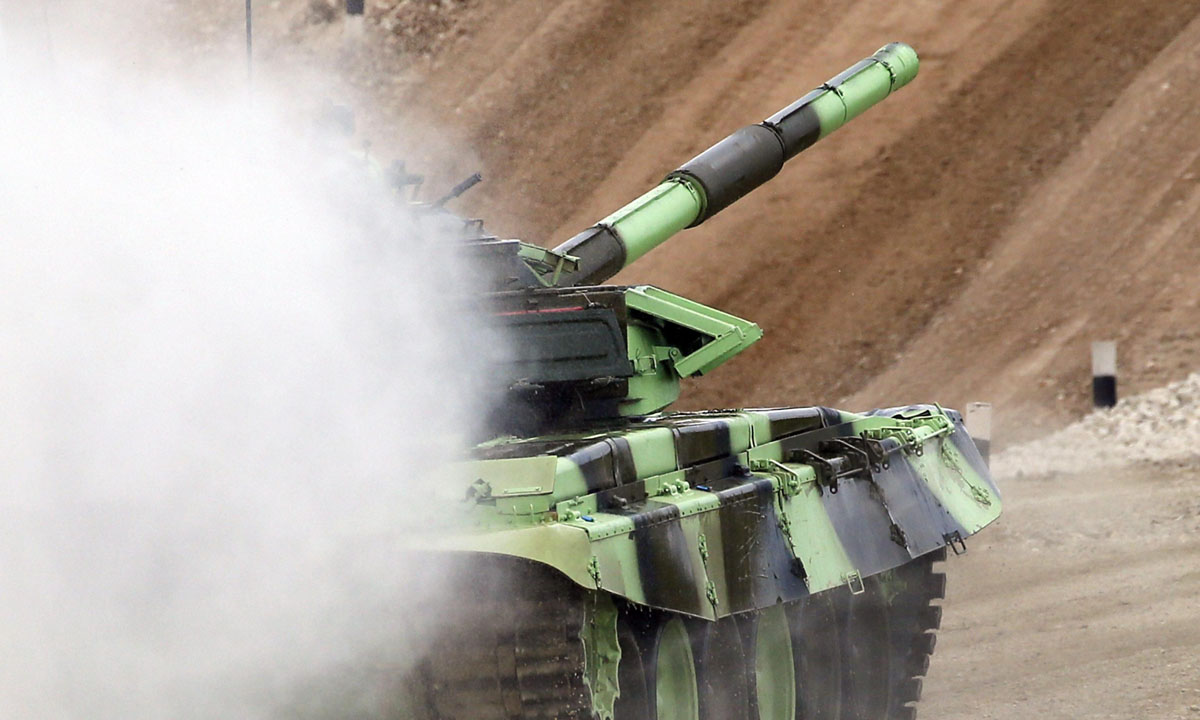 Russia, il Biathlon dei carri armati