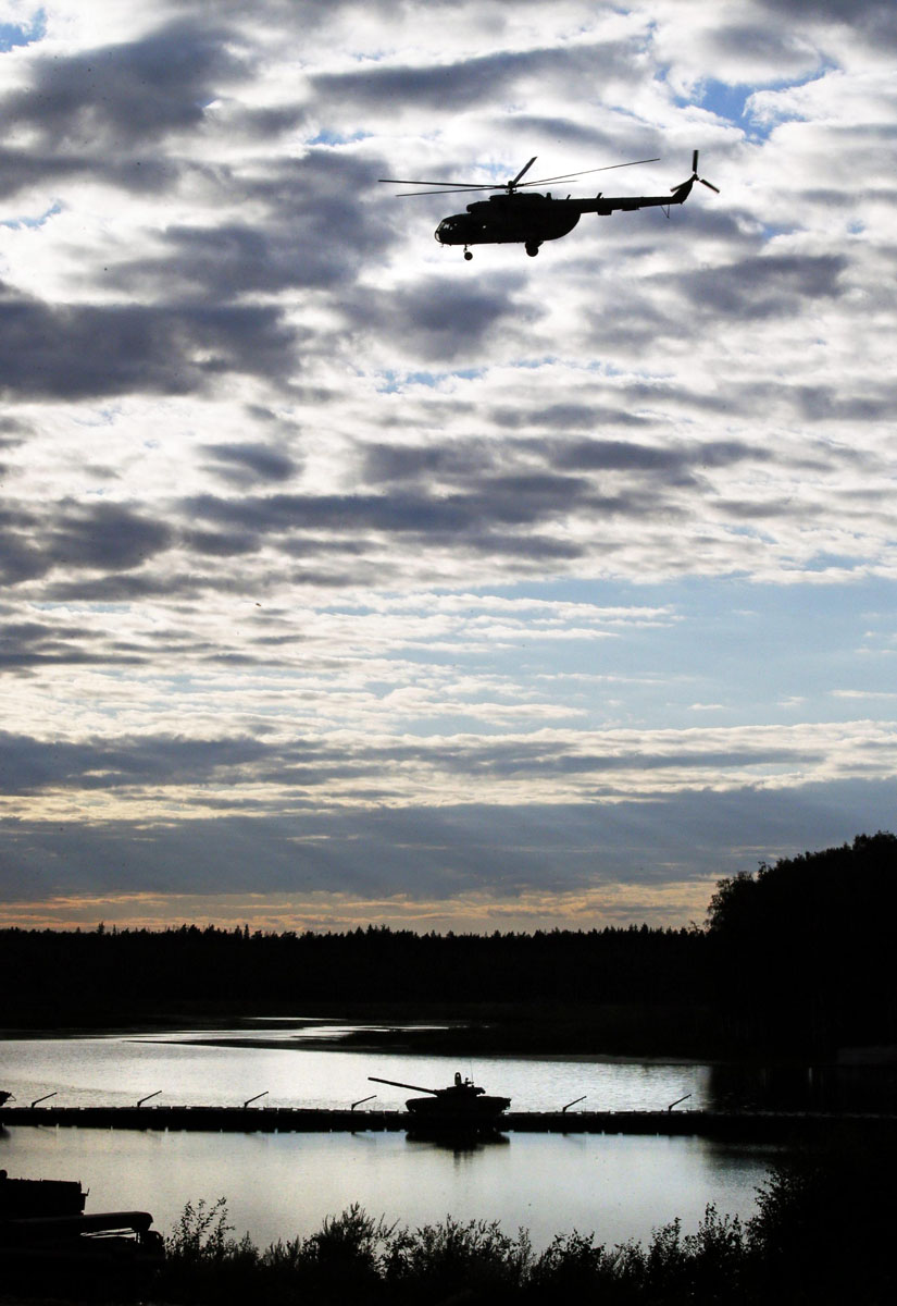 Russia, il Biathlon dei carri armati