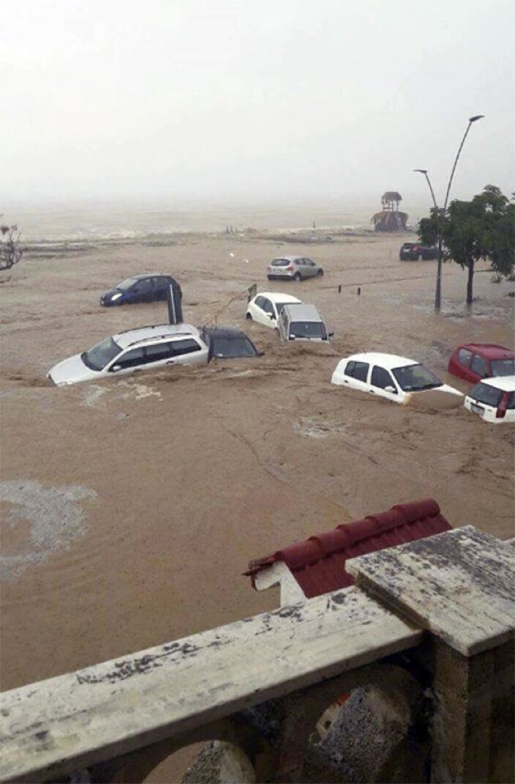 Maltempo, nessuna tregua in tutta Italia Maltempo, nessuna tregua in tutta Italia