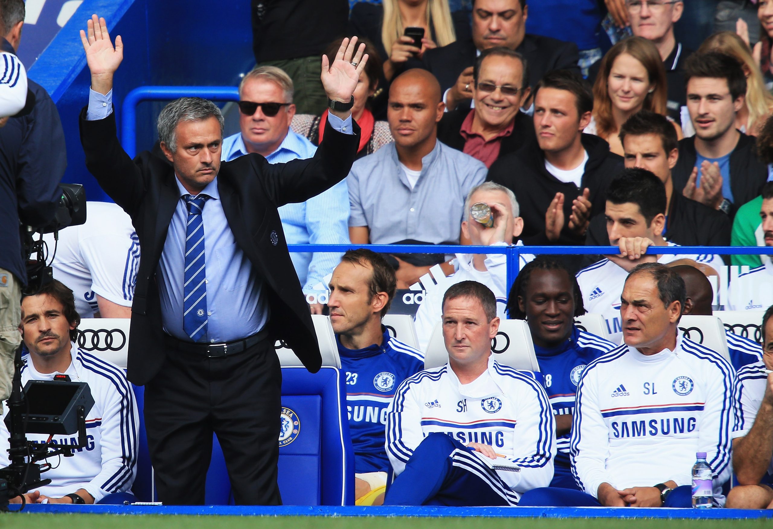 Mou contro Eva, guerra totale: “Non verrà in panchina con il Chelsea”