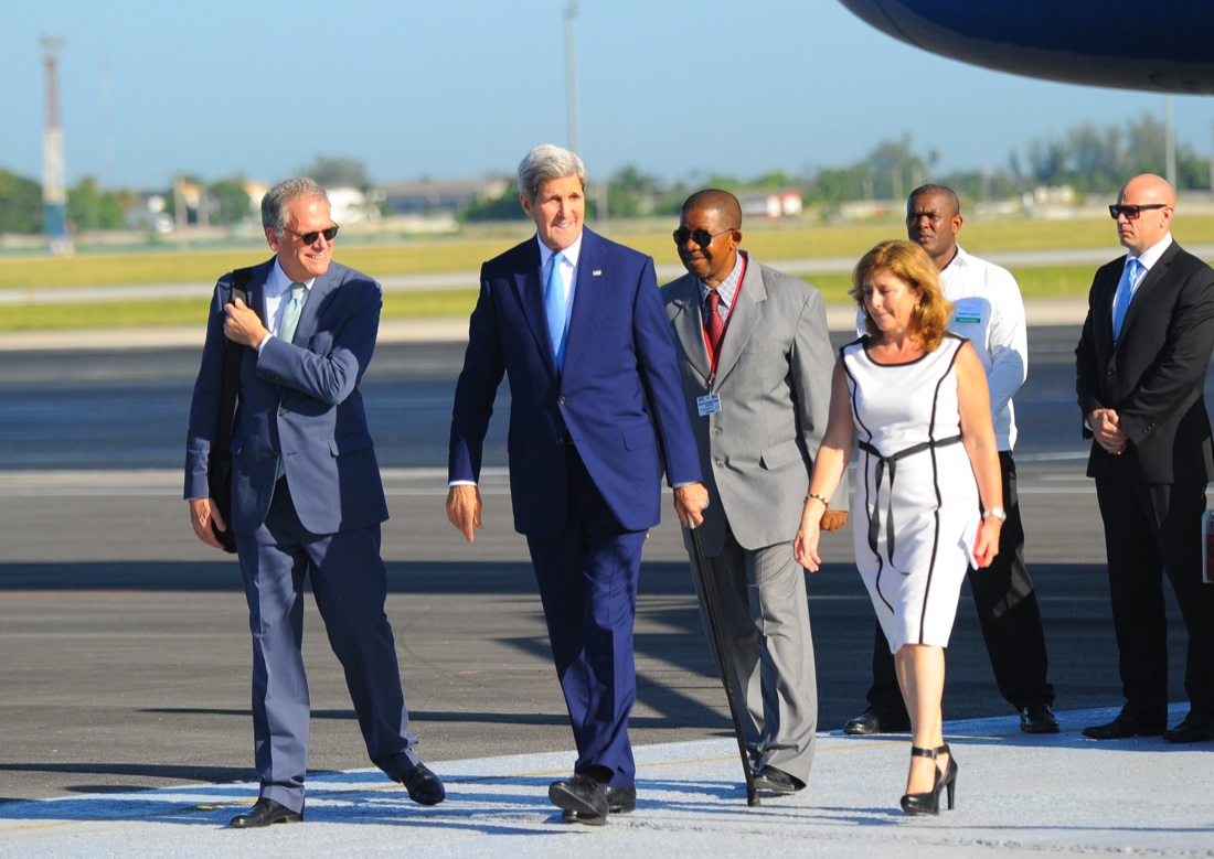 Cuba, riapre l’ambasciata Usa. John Kerry a l’Avana – Foto