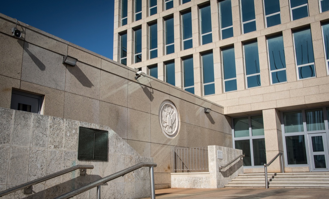 Cuba, riapre l’ambasciata Usa. John Kerry a l’Avana – Foto