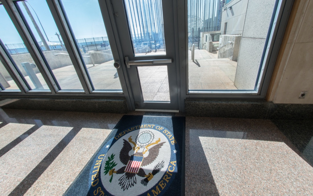 Cuba, riapre l’ambasciata Usa. John Kerry a l’Avana – Foto