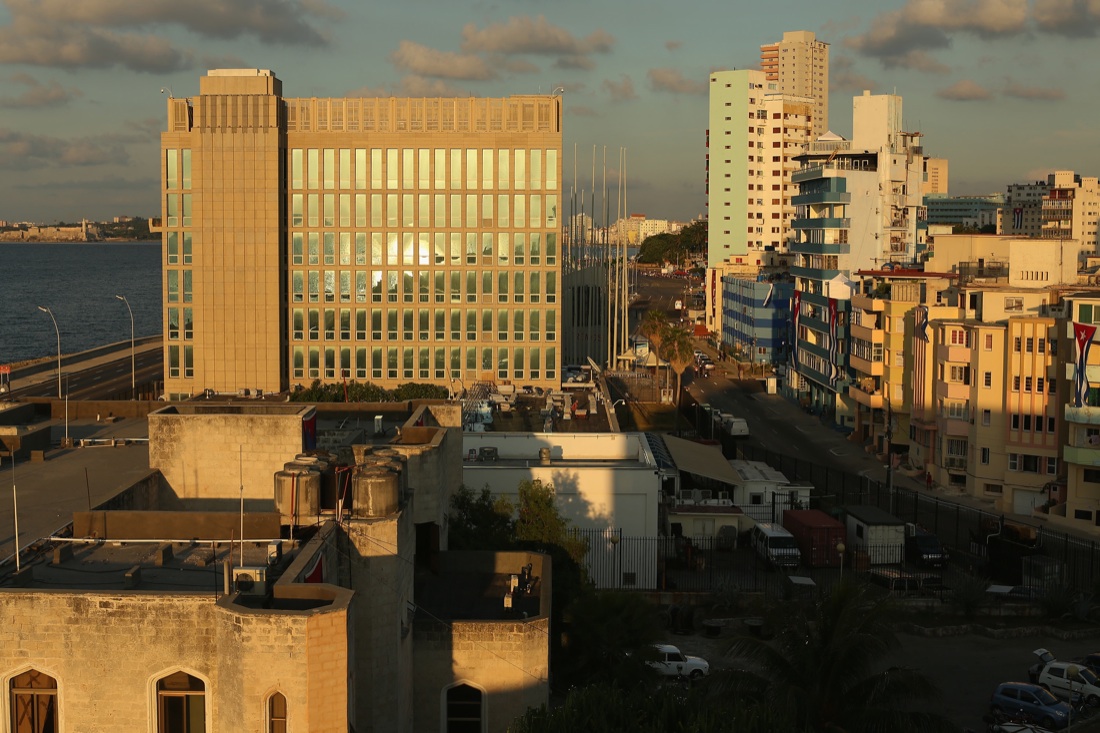 Cuba, riapre l’ambasciata Usa. John Kerry a l’Avana – Foto