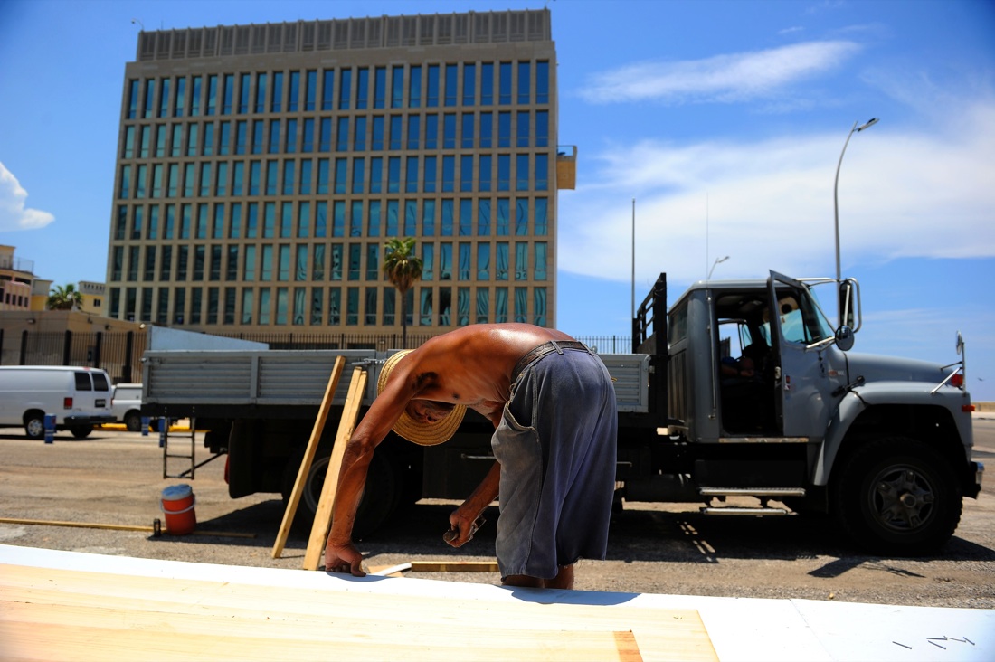 Cuba, riapre l’ambasciata Usa. John Kerry a l’Avana – Foto