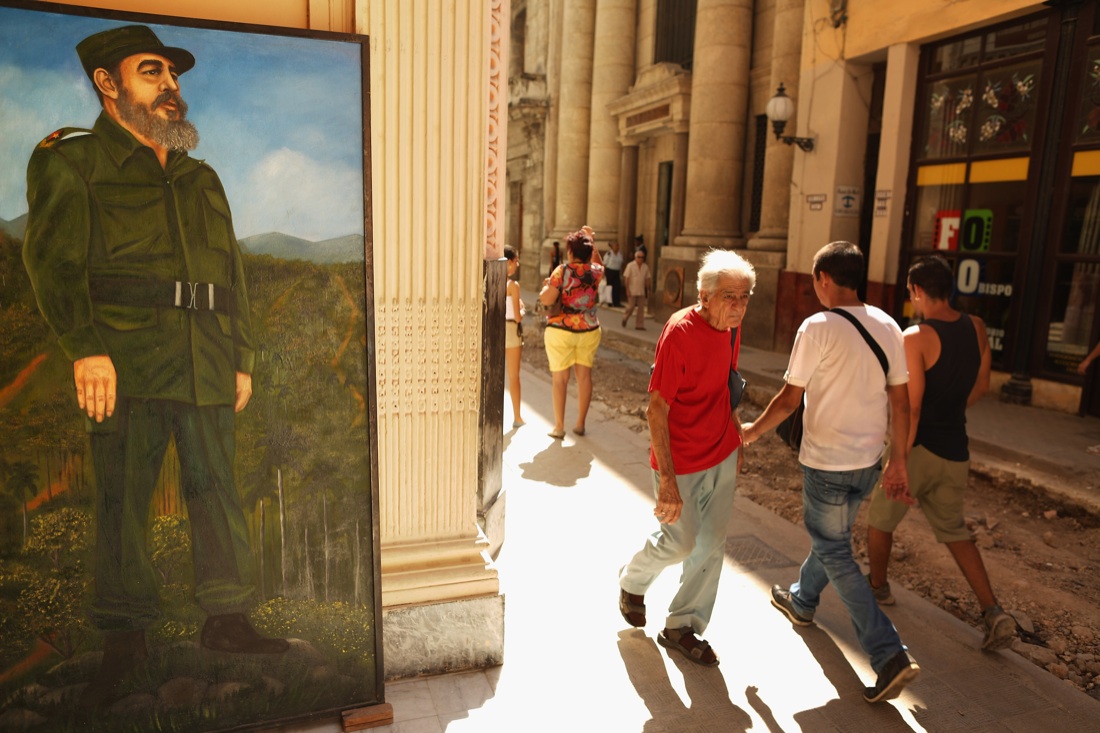 Cuba, riapre l’ambasciata Usa. John Kerry a l’Avana – Foto