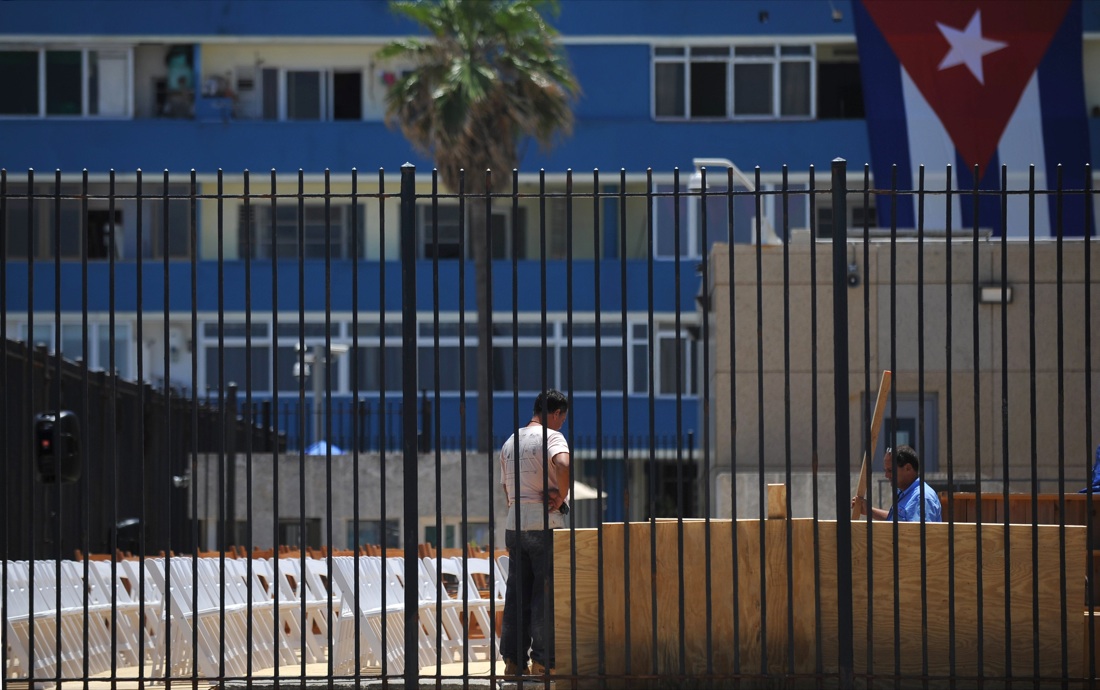 Cuba, riapre l’ambasciata Usa. John Kerry a l’Avana – Foto