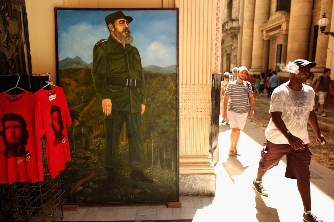 Cuba, riapre l’ambasciata Usa. John Kerry a l’Avana – Foto