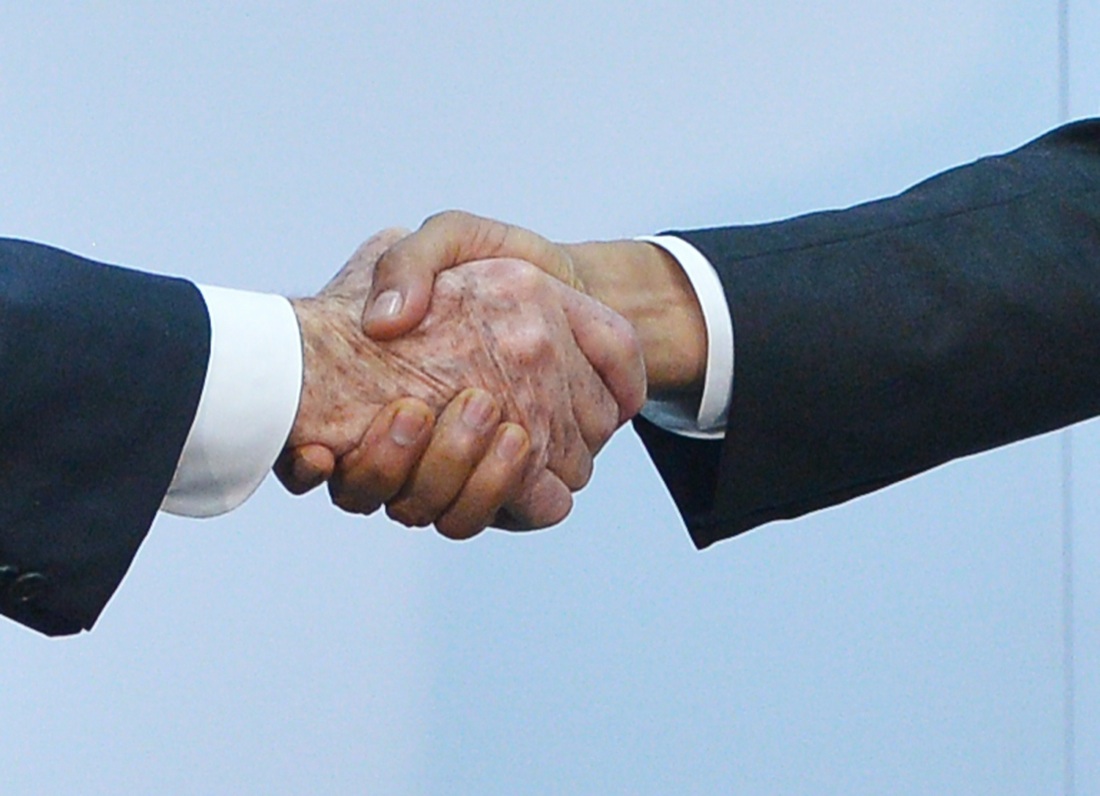 Cuba, riapre l’ambasciata Usa. John Kerry a l’Avana – Foto